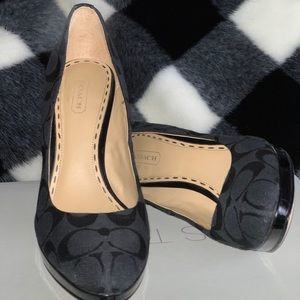 AUTHENTIC Coach Beautiful Caya Black Platform Pump